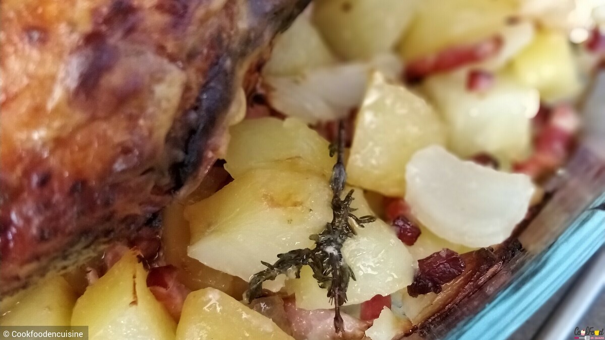 Pommes de terre, lardons et oignons