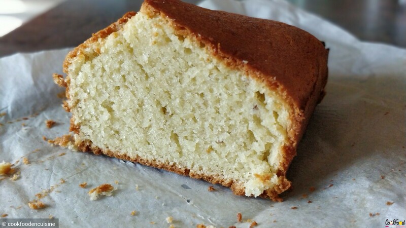 cake aux amandes avec blancs d'oeufs