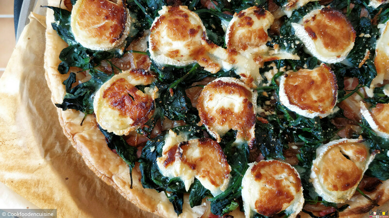 Tarte chèvre épinard bacon oignon