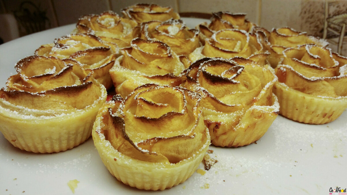 Mini tartes aux pommes roses